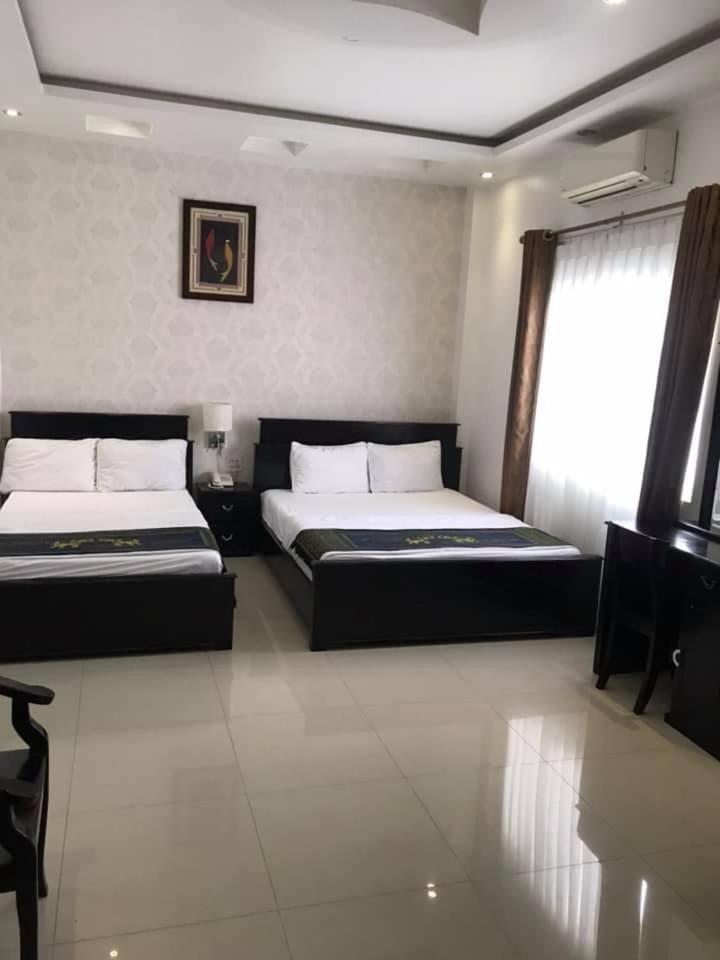 Khach San Le Hang Long Xuyen Exterior photo